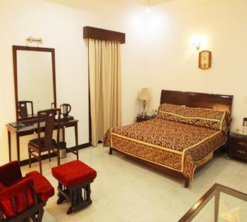 Gajraula Haveli Resort Exterior photo