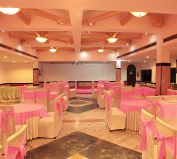 Gajraula Haveli Resort Exterior photo