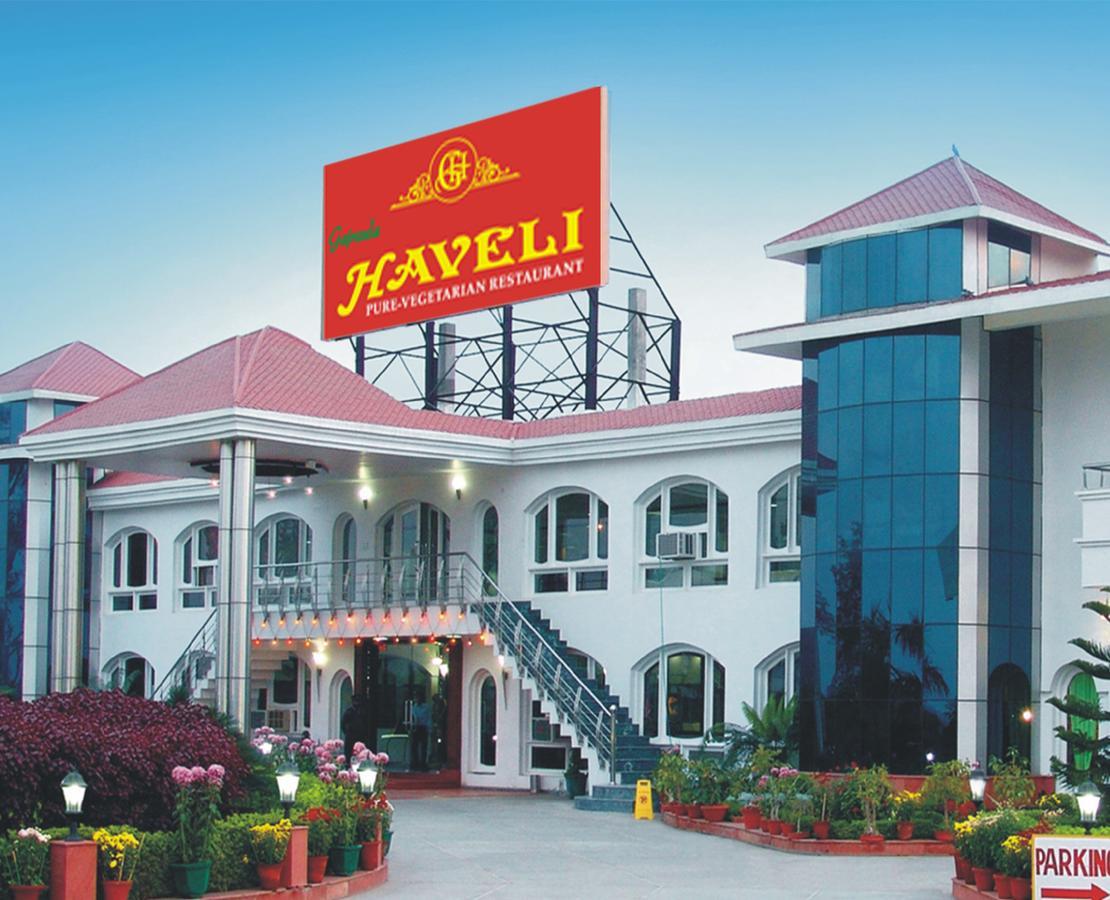 Gajraula Haveli Resort Exterior photo